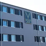 V Boutique 4*