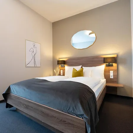 V Boutique 4* Μπέμπλινγκεν