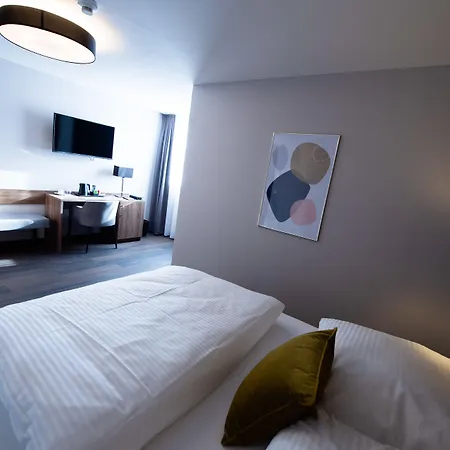V Boutique 4* Böblingen