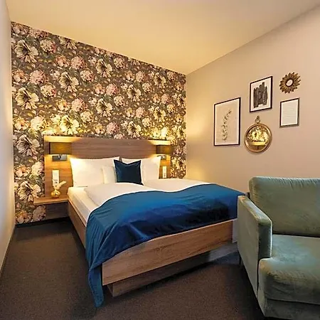 V Boutique Hotel